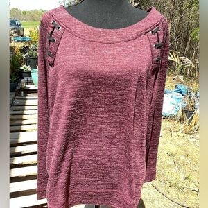 Camille & Co knit sweater sweatshirt. Long sleeve. Size XL.